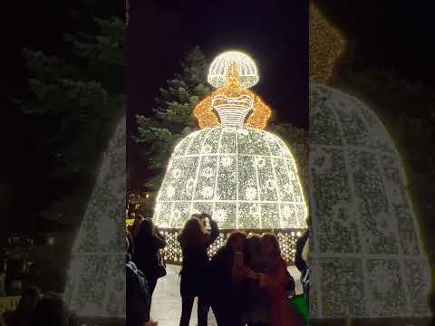 menina-iluminada-|-christmas-lighting-in-madrid-✨🎄#spain-#испания-#рождество-🇪🇸