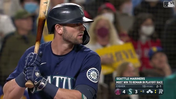 Seattle Mariners: See Cal Raleigh's playoff sealing home run in photos