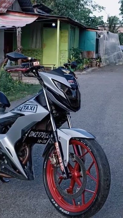 Dangdutan dulu ges yaa, Story honda sonic 150r