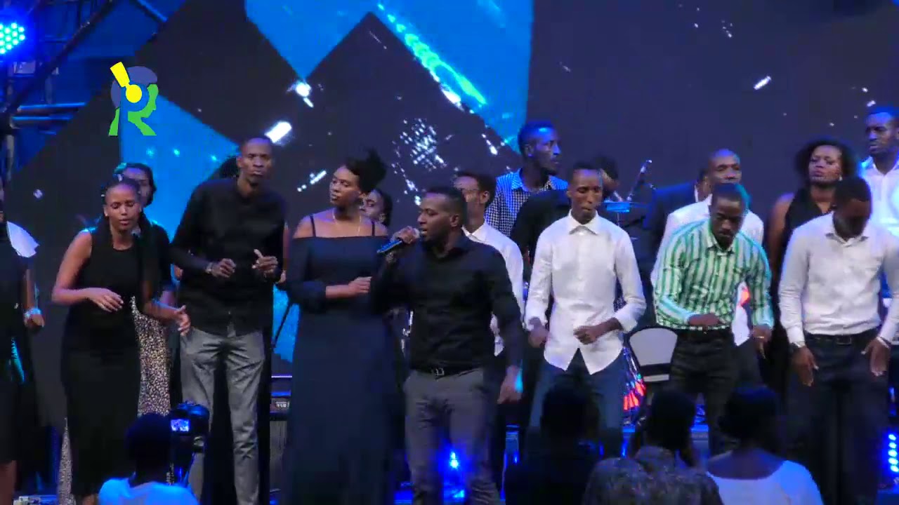 rwanda cup Gisubizo Ministries mu gitaramo cya Healing Worship Team