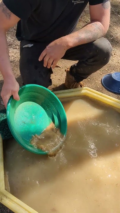 how-much-gold-in-these-buckets-youtube