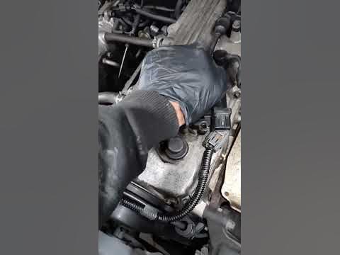 Always Tighten Your Spark Plugs plugs - YouTube