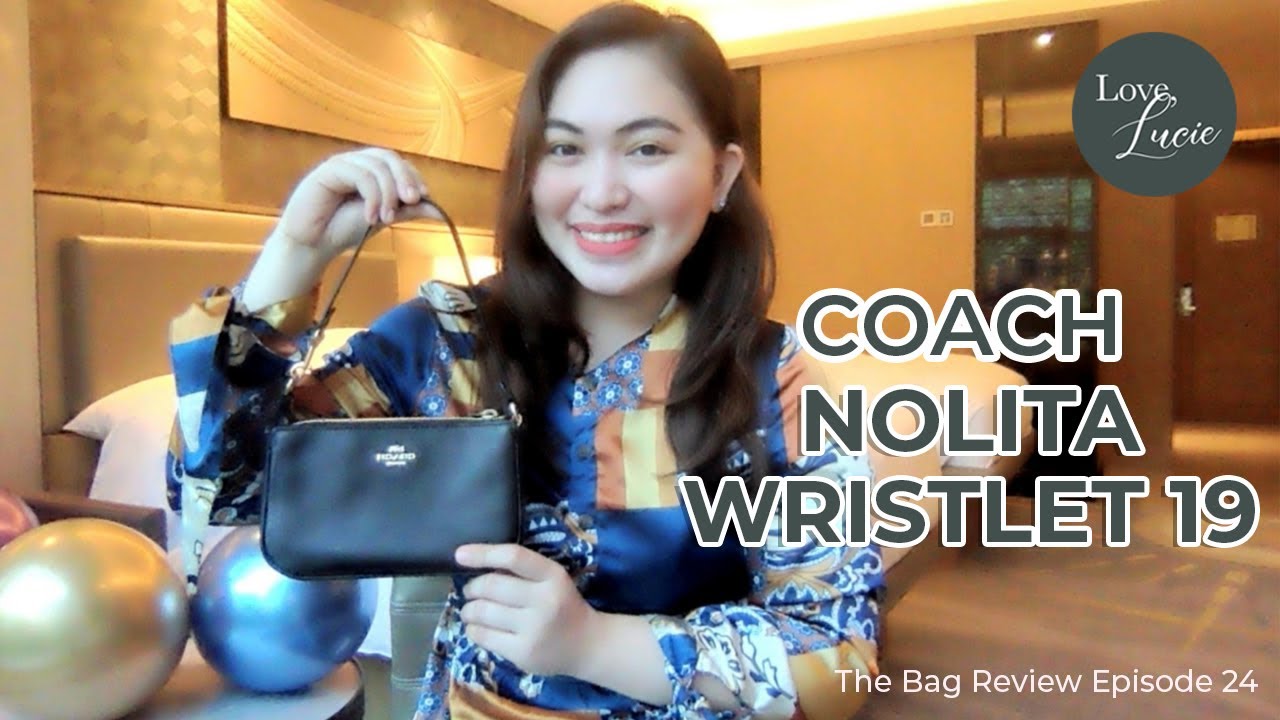 coach nolita wristlet 19