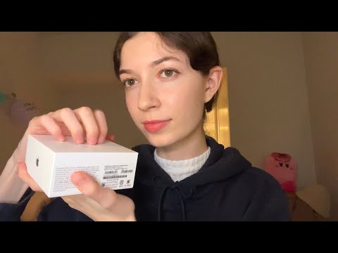 ASMR 1 hour of whispers & tapping