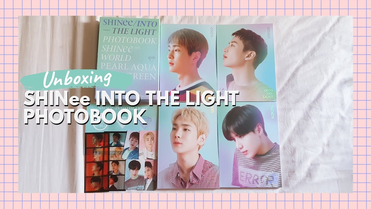 UNBOXING | 언박싱] SHINee 'INTO THE LIGHT' PHOTOBOOK - YouTube