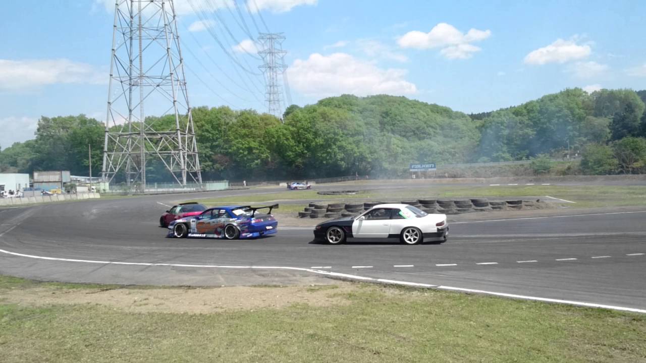 福岡仕様仕上げ！アイローネゲート!Z31フェアレディZの国内中古車を掲載!