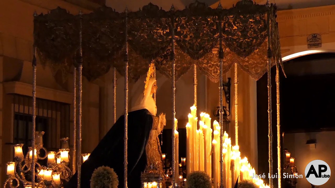 Entrada de la Virgen de las Aguas | El Museo | Semana Santa de Sevilla 2019