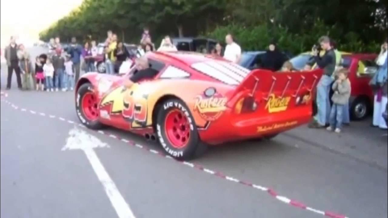 Chevrolet corvette c6 молния маккуин. Молния маккуин марка. Тойота селика молния маккуин. Маквин это какая машина. Ford lightning mcqueen.
