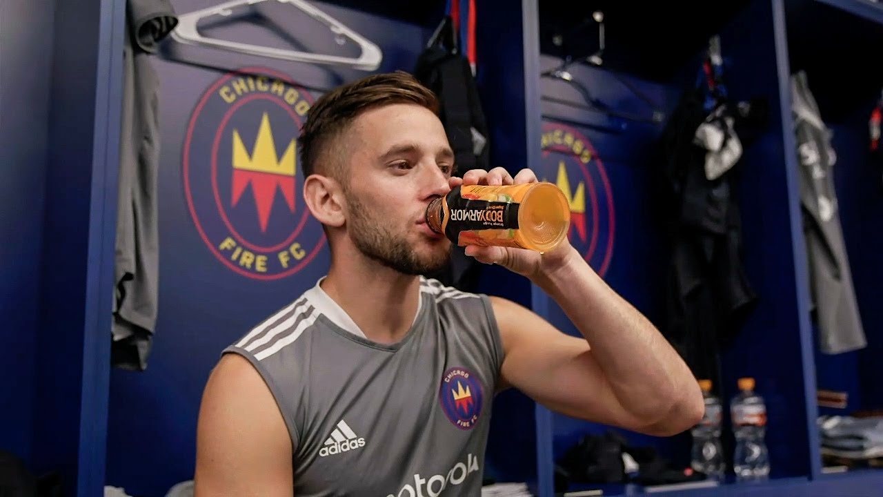 What's It Like To Be A Footballer? A Day with Álvaro Medrán