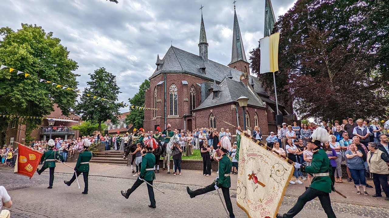 Königsparade der St. Pankratius-Schützenbruderschaft Amern St. Anton 2022
