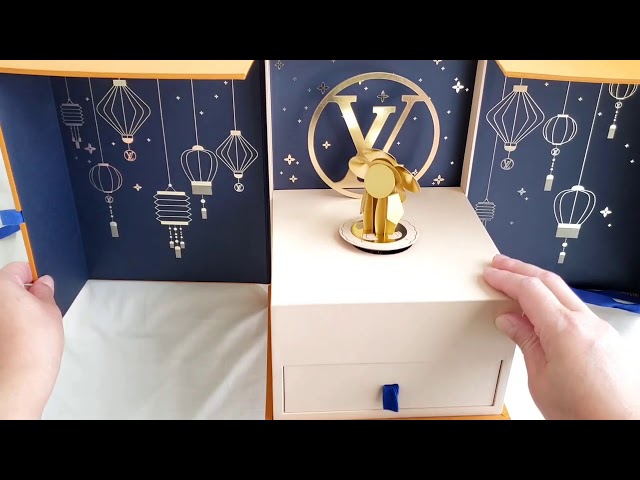 vuitton vivienne music box