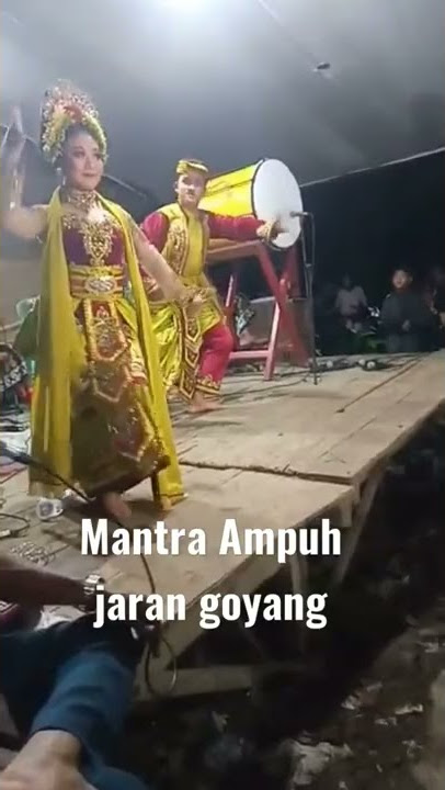 TARI JARAN GOYANG BANYUWANGI #osing #seni #osingbanyuwangi #barong #bwi #adat
