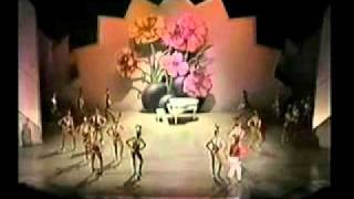 PETER ALLEN (When) Everything Old Is New Again [Rockettes tour] chords