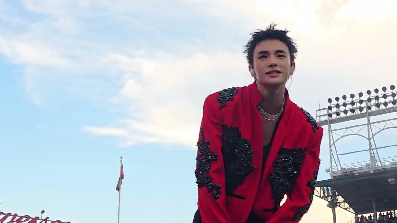 6/26/25 Stray Kids  - Chk Chk Boom  - DOMINO  - God' s Menu dominATE Tour Chicago #straykids