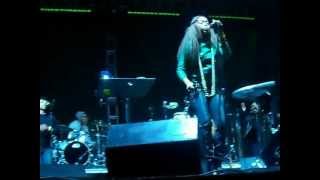 &quot;Kiss Me on My Neck (Hesi)&quot; Performance by Erykah Badu (Part 2)