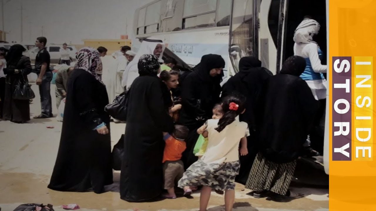 هل تمنع القوانين الجديدة السوريين من اللجوء إلى لبنان؟ - القصة الكاملة