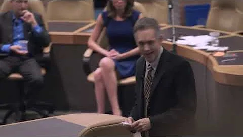 Jordan Peterson - Freedom of Speech or Political Correctness (01/22/2017)