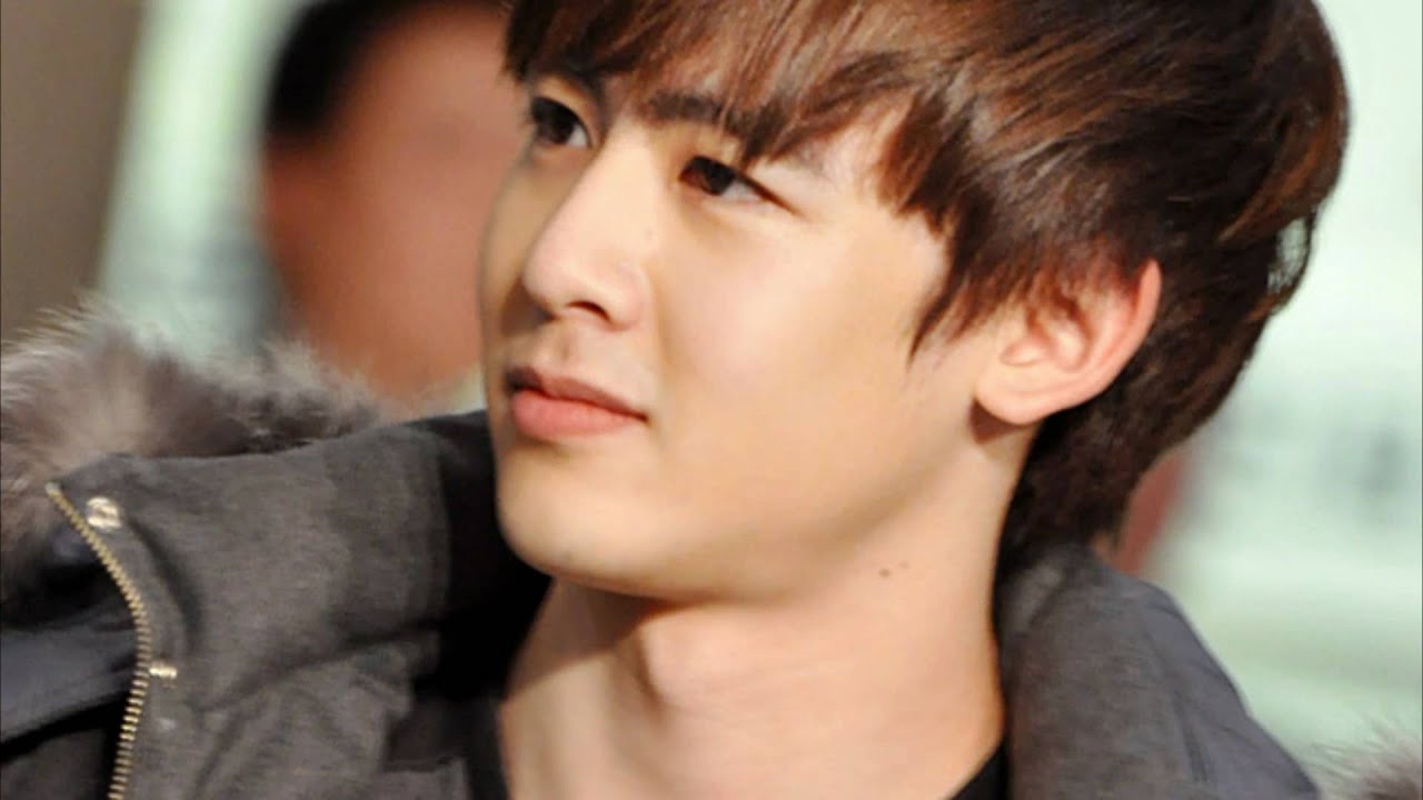 Nichkhun's pictures Samsung Medical Centre fanmade - YouTube.