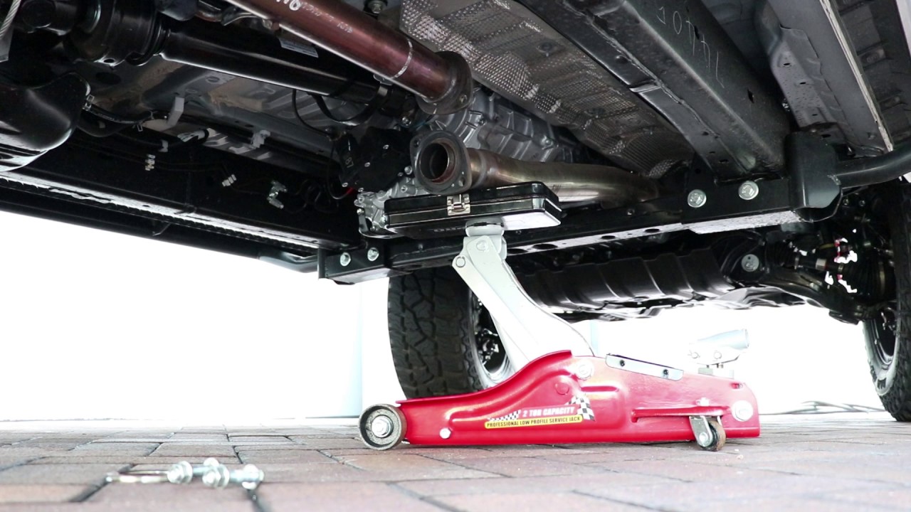 2017 Hilux Revo 2.4D muffler delete YouTube