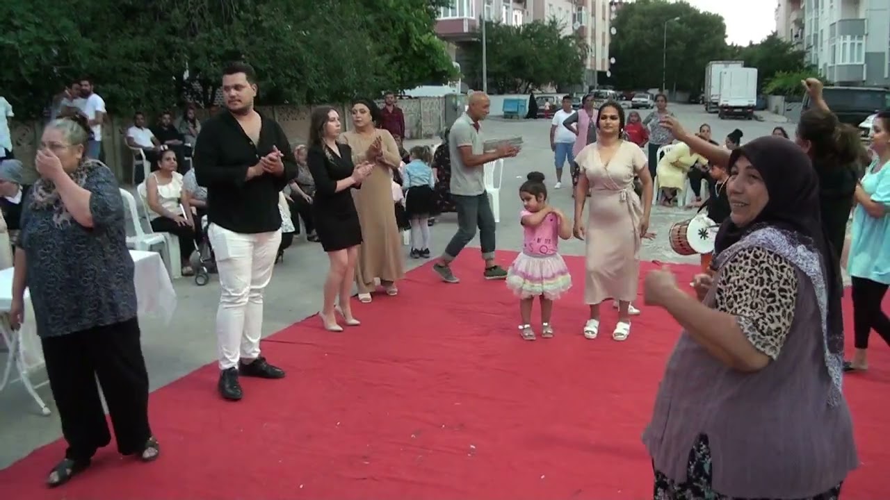 BUSE VE BATUHAN PİR BUDAK NİŞAN TÖRENİ 01/07/2022