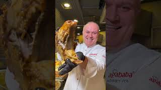 Himmet Polat Kuzu Kelleyi Ortadan İkiye Ayırıyor  Resimi