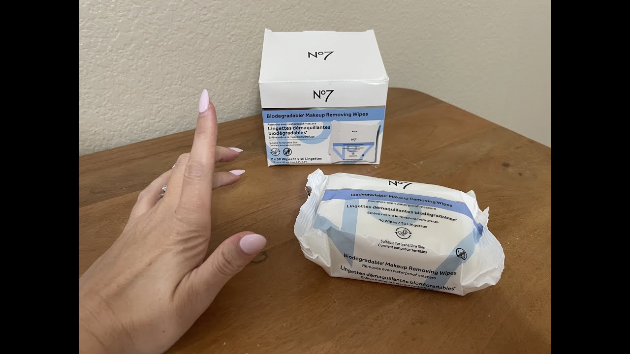 What I noticed about these make up wipes