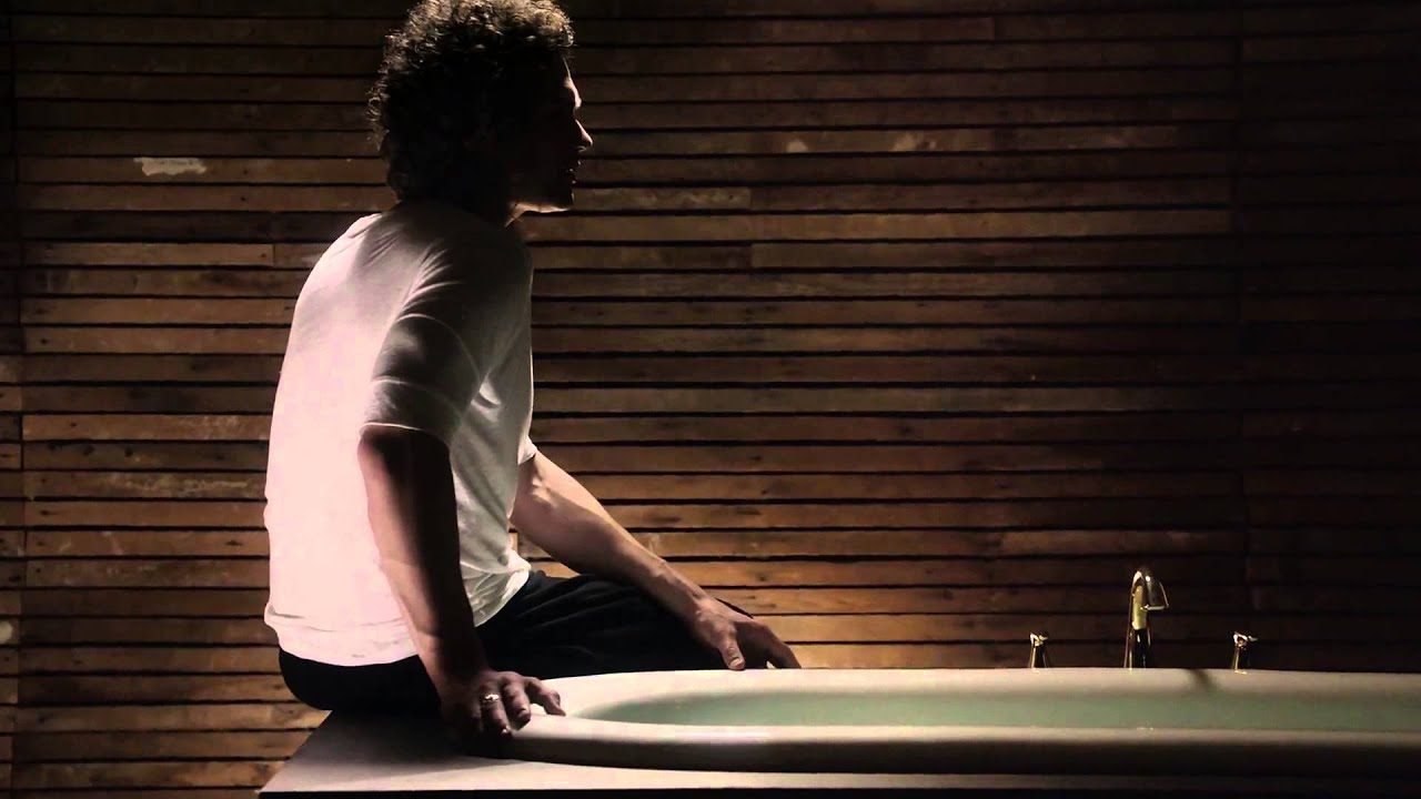 Rihanna - Stay ft. Mikky Ekko [Official Video]