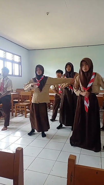 Ketawanya sampai NGOMPOL# Latihan Siswa