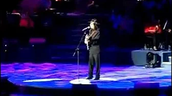 Icons at MOA Arena 3: Anak (Freddie Aguilar) Icons at MOA Arena 3: Anak (Freddie Aguilar)