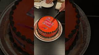 They Brought Me a Milwaukee Tools Cake 😳🔴⚫
Milwaukee Tools cake in full red and black with the logo — best surprise ever.
Family and friends showed up with this custom Milwaukee-themed cake and it might be the coolest tool-inspired cake I’ve seen.
Tool guys… would you cut into this or just display it? 😂
#Shorts
#MilwaukeeTools
#ToolTok
#ToolLife
#MilwaukeeRed
#ContractorLife
#GarageLife
#ToolAddict
#DIYLife
#BlueCollar
#ToolCommunity They Brought Me a Milwaukee Tools Cake 😳🔴⚫