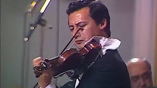 Vladimir Spivakov - Bach: Violin Concerto No. 1 in A minor - Moscow Virtuosi