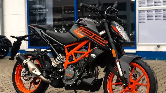 Moto KTM 125 DUKE 2023 déstockée