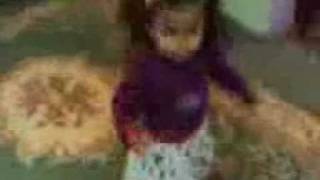 Cea Mai Tare Dansatoare La Doi Ani.3Gp