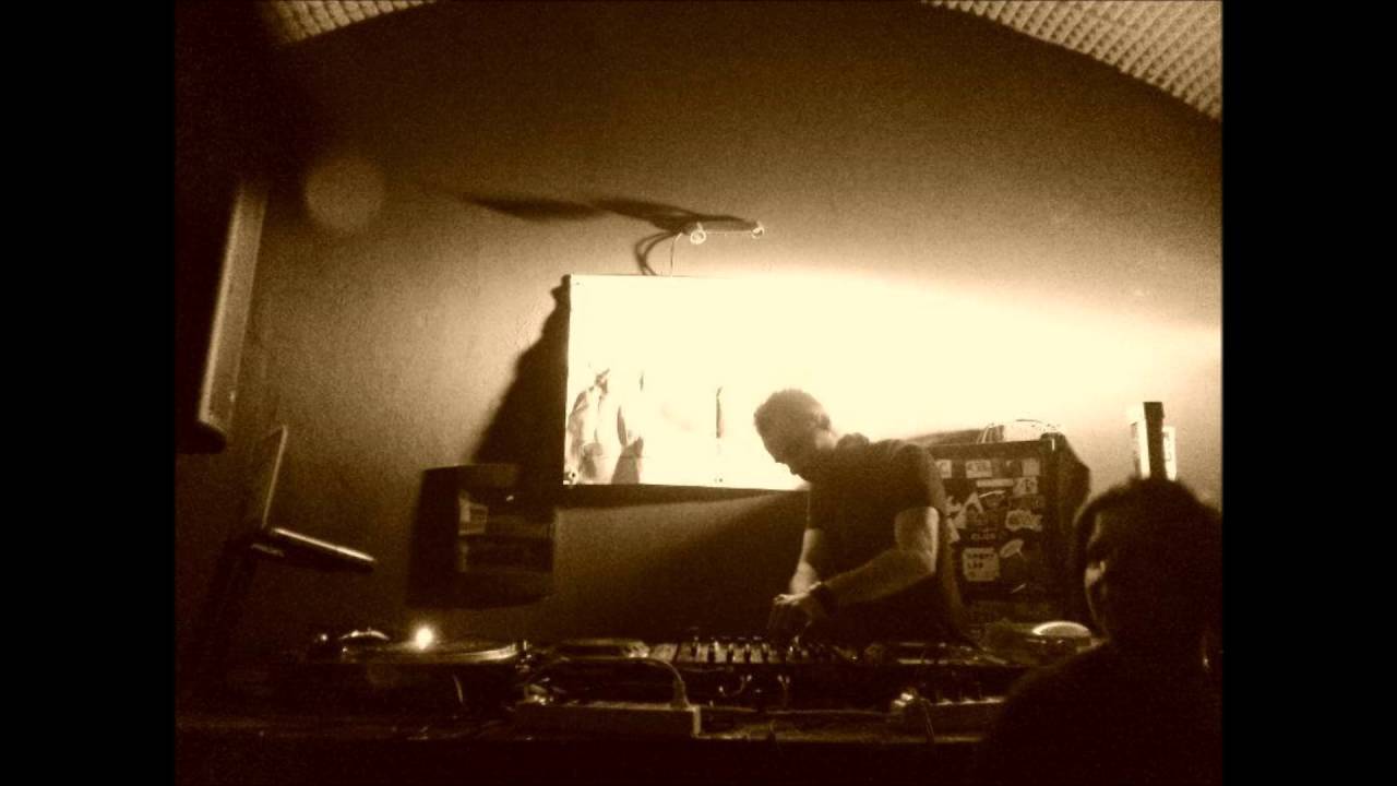 Watch Dario Girau - AT-BT (Original Mix) on YouTube Watch Dario Girau - AT-BT (Original Mix) on YouTube