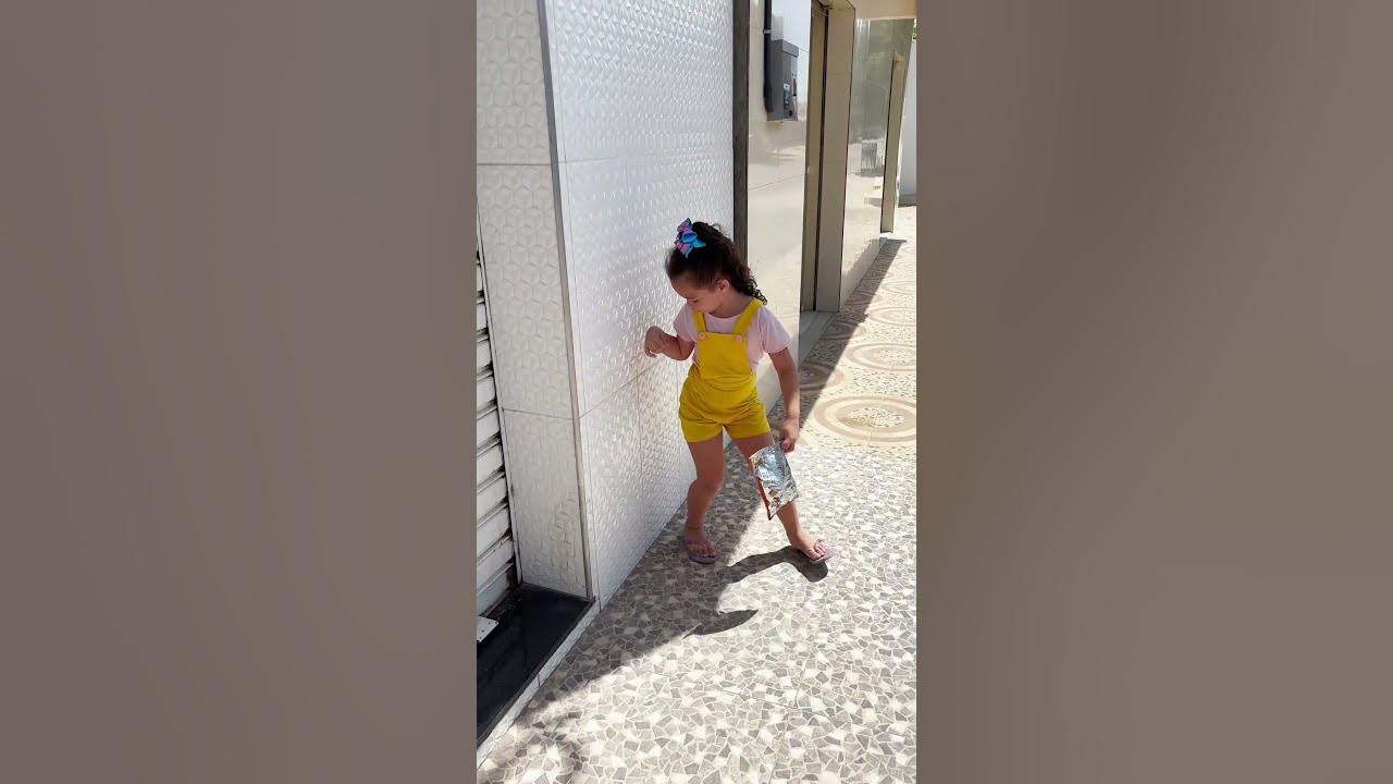 Não conseguiu se esconder #music #smartphone #song #funny #shorts
