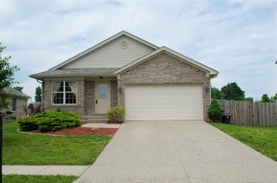 7602 Joseph Dr SELLERSBURG, Indiana 47172 MLS# 201603643