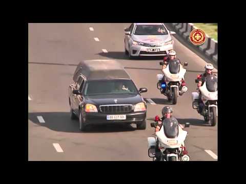 ავღანეთში დაღუპული სამხედრო აეროპორტიდან ესკორტით გააცილეს