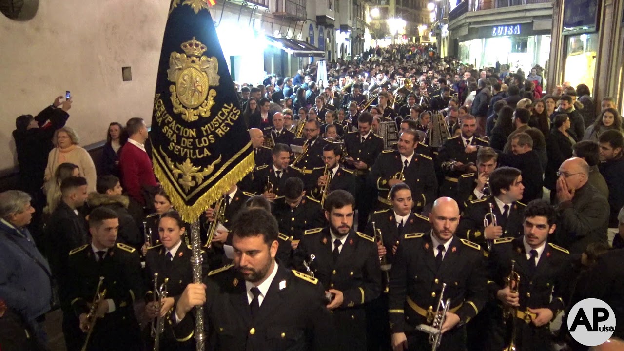 Pasacalles y concierto navideño de Virgen de los Reyes en el Salvador | 2019