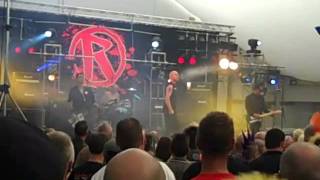 Watch Demob No Fun video