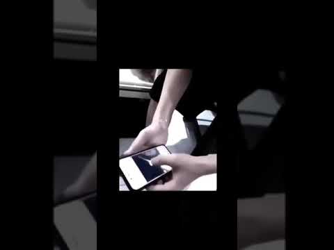 ستوريات حزينه يبكي على فراق حبيبته