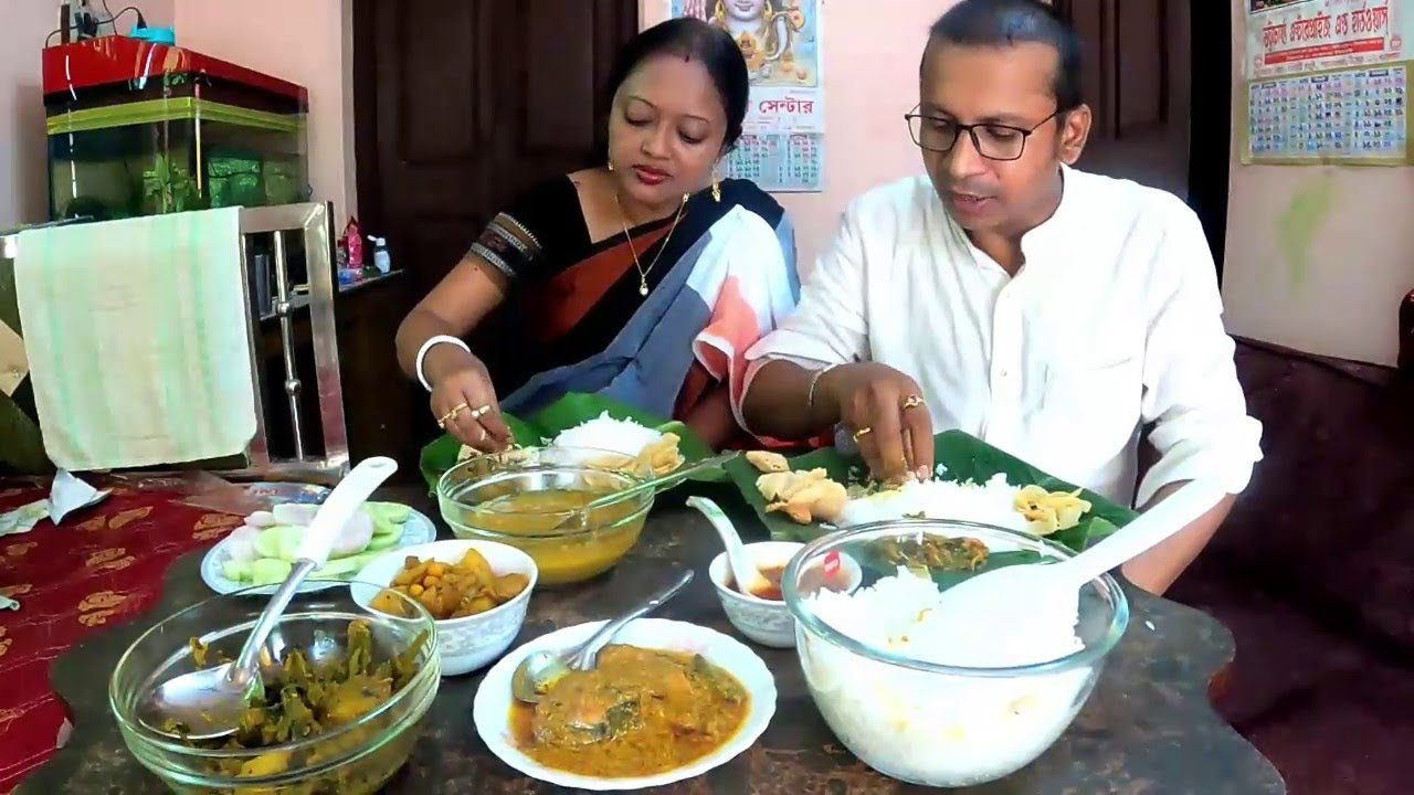 Rice with Ilish Vapa Just Awesome Lunch Menu | Home Green Chili | Dola was So Happy | Indian Food Loves You