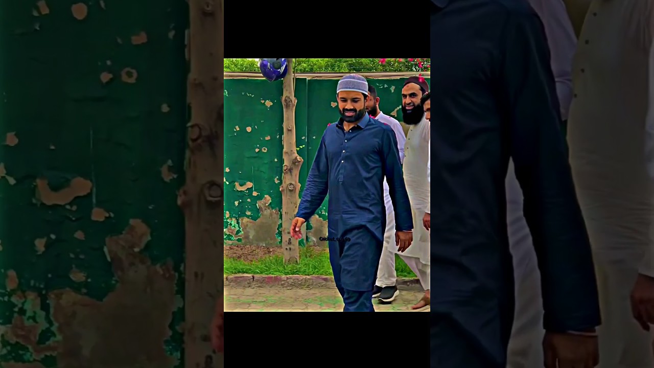 Fans Welcome Muhammad Rizwan 