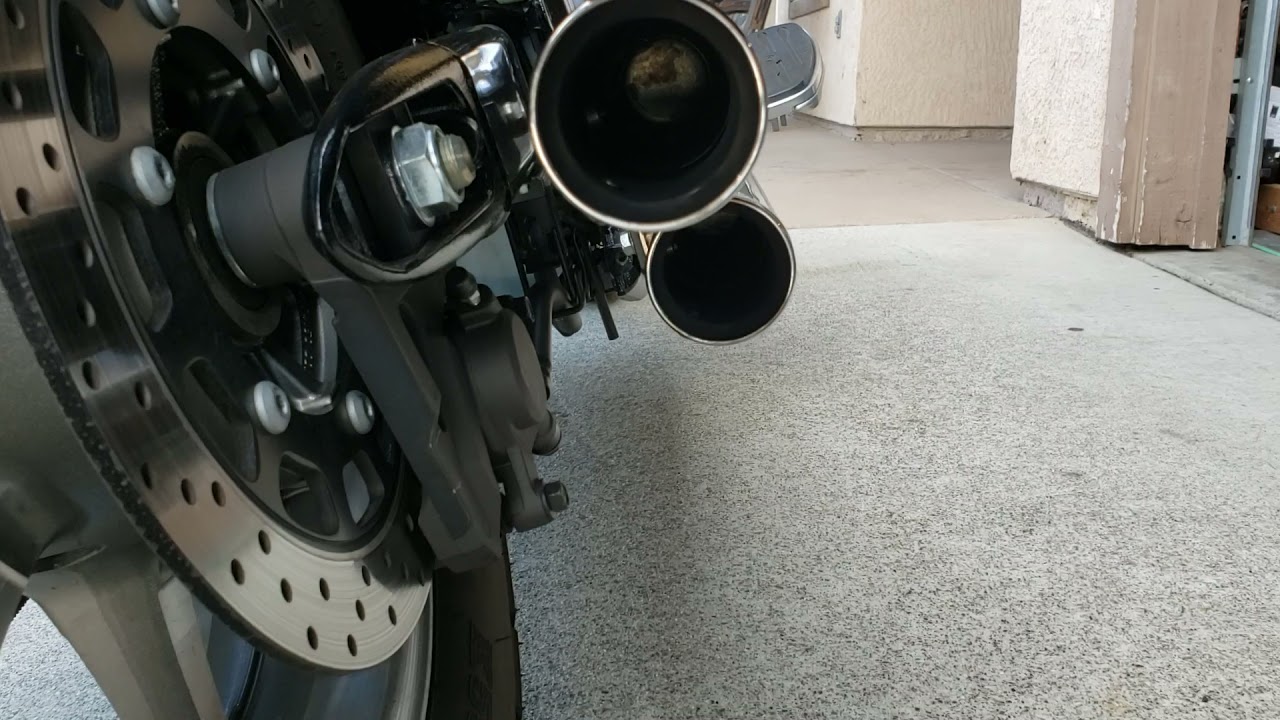 VStar 1300 with Cobra Dragsters, with Cobra Quiet Baffles installed