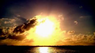 Awesome Time Lapse Video of Ocean Sunrise to Sunset 1080p Guide