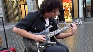 Arpeggios at the speed of light - Damian Salazar - in Buenos Aires streets chords