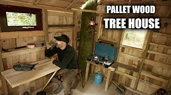We Built an Off-Grid Treehouse Cabin from Free Pallets!