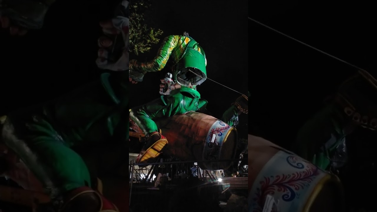 Carnevale di Sciacca 2025 - Montaggio carro Peppe Nappa.