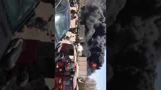 حريق يلتهم الدراجات وسيارات المواطنين في ساحة حجز الحسينية بغداد للمرور