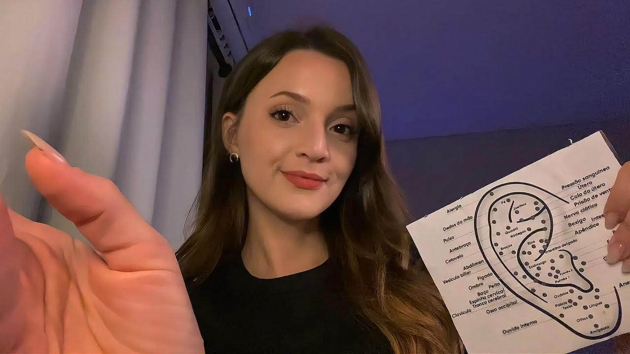 ASMR MASSAGEM NA ORELHA 👂 Te relaxando para o ENEM 😴