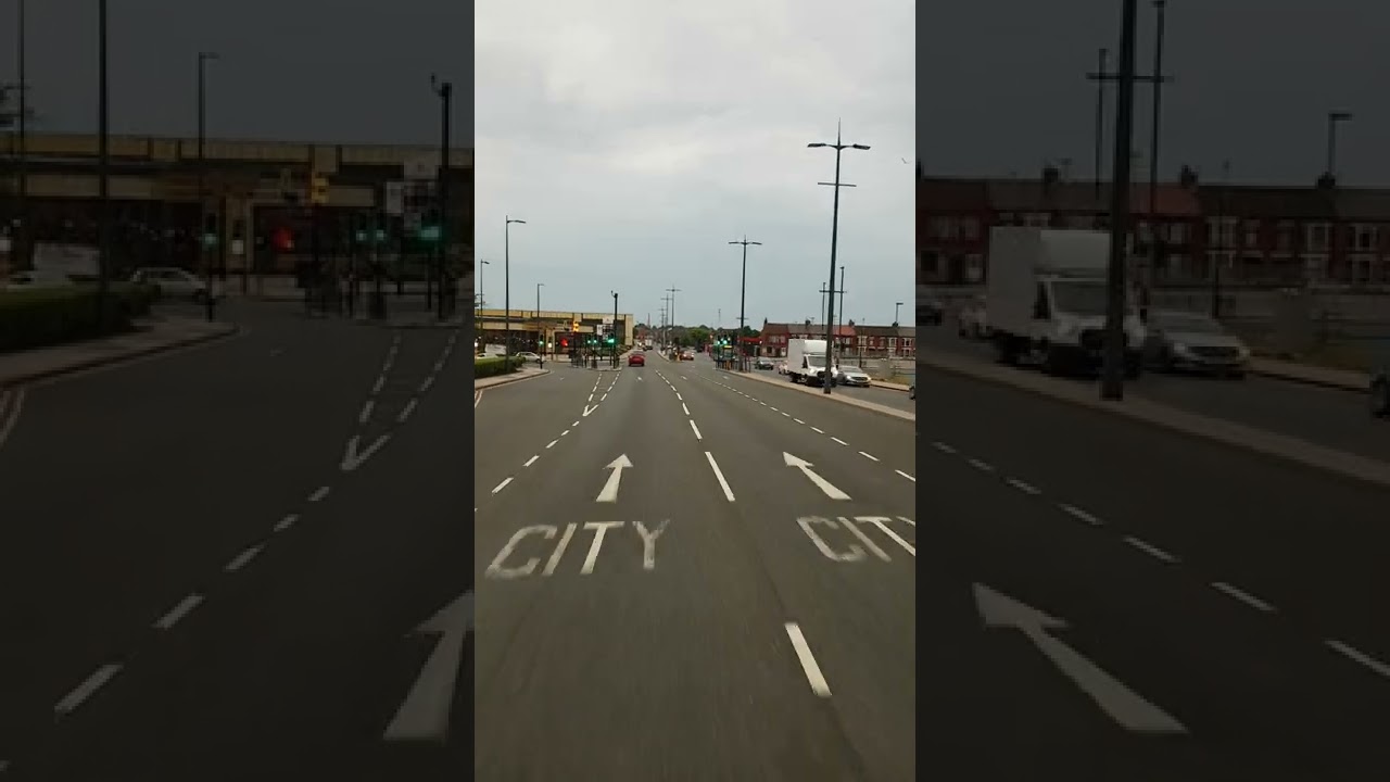 Drive into Liverpool . Edge lane.